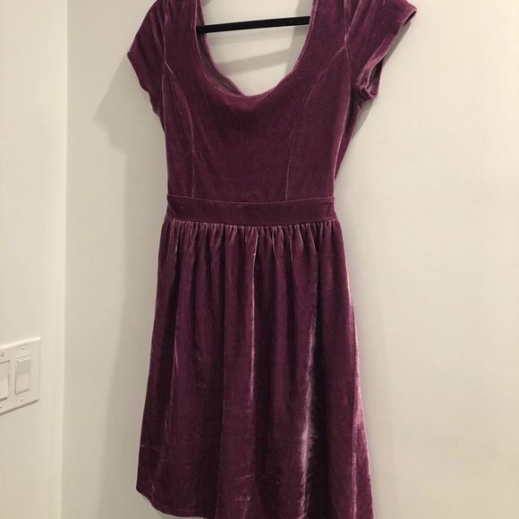 ❄️KIMCHI BLUE❄️ purple velour dress - Picture 1 of 3
